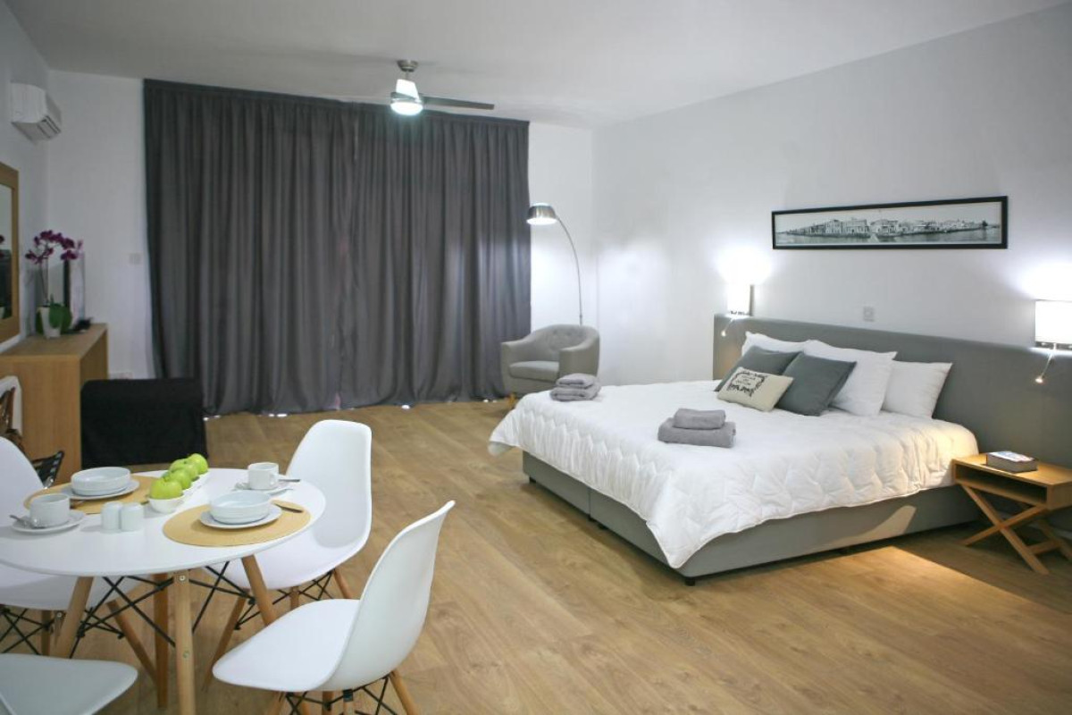 Corina Suites and Apartments