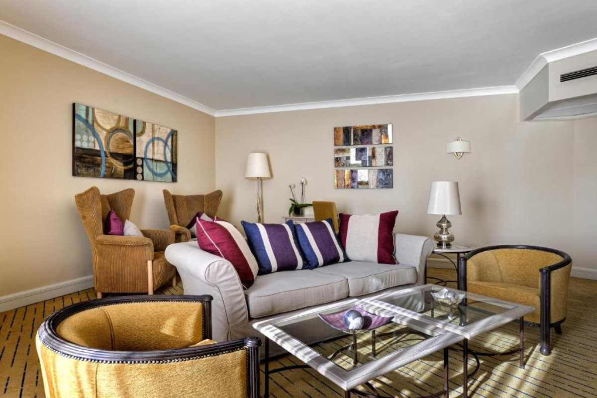 Corinthia St Georges Bay