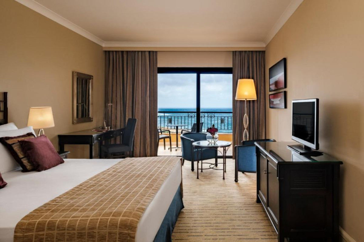 Corinthia St Georges Bay