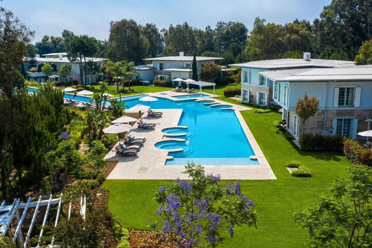CORNELIA AZURE VILLAS