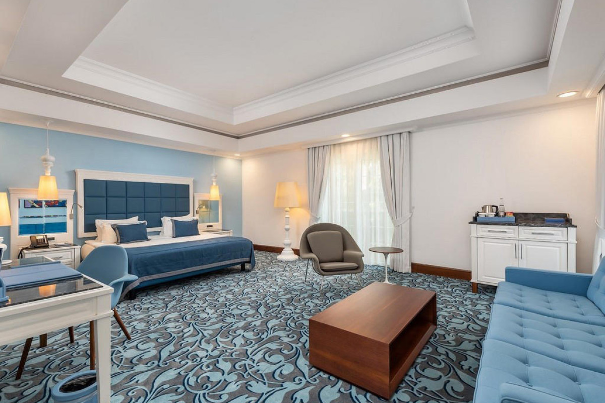 CORNELIA AZURE VILLAS