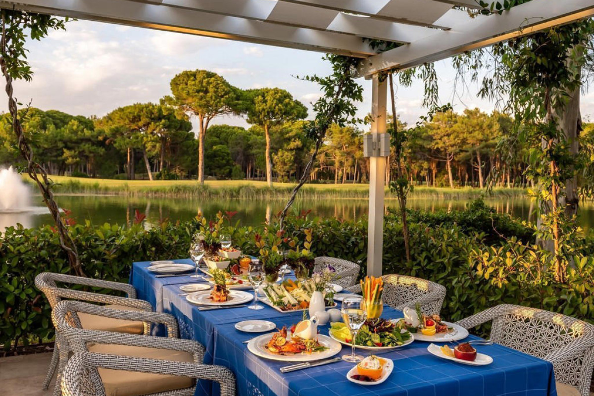 CORNELIA AZURE VILLAS