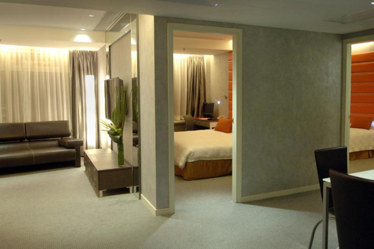 Cosmo Hotel Hong Kong