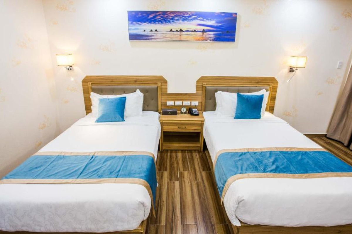 Costa Palawan Resort