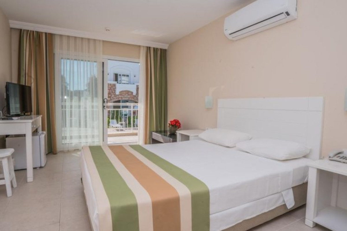 COSTA SARIYAZ HOTEL
