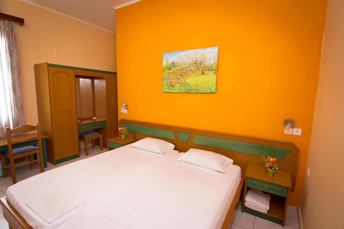 Costas Beach Hotel