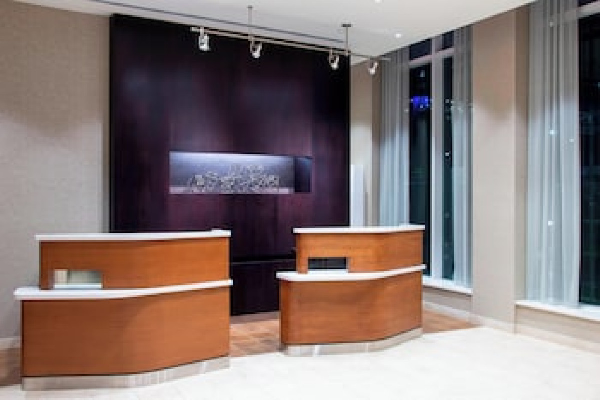 COURTYARD BY MARRIOTT NEW YORK QUEENS/FRESH MEADOWS