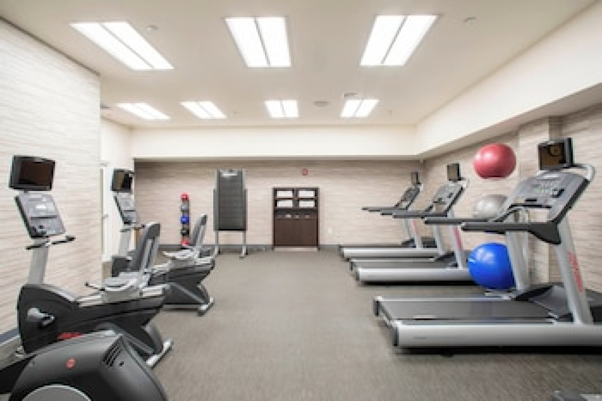 COURTYARD BY MARRIOTT NEW YORK QUEENS/FRESH MEADOWS