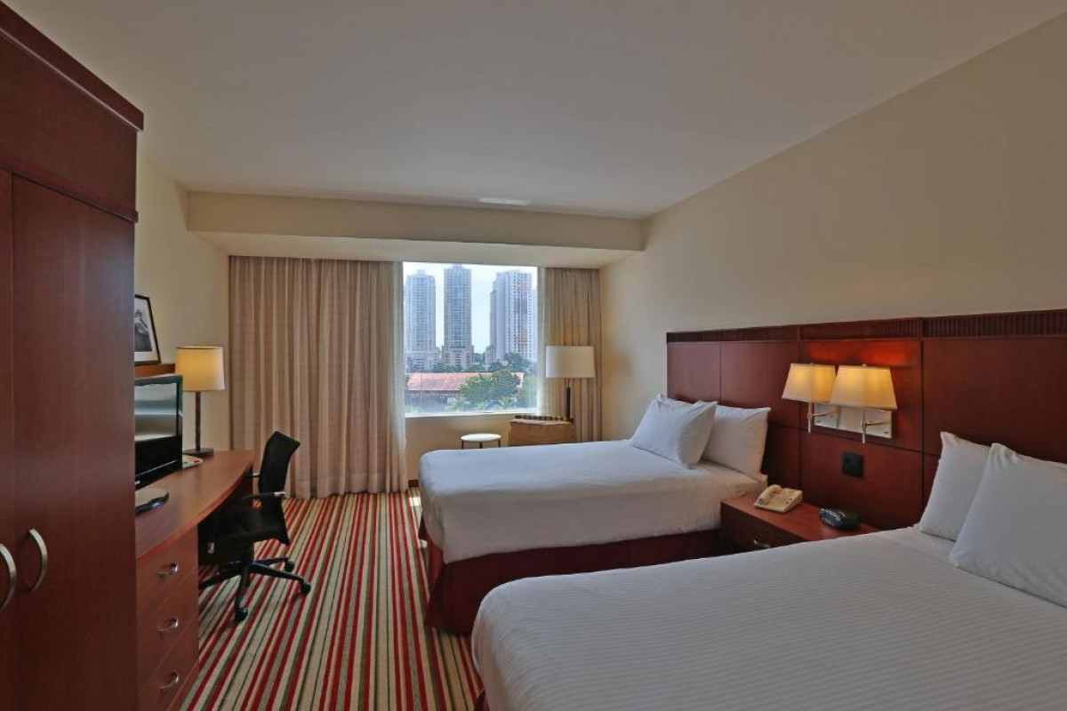 Courtyard by Marriott Panama Multiplaza Mall