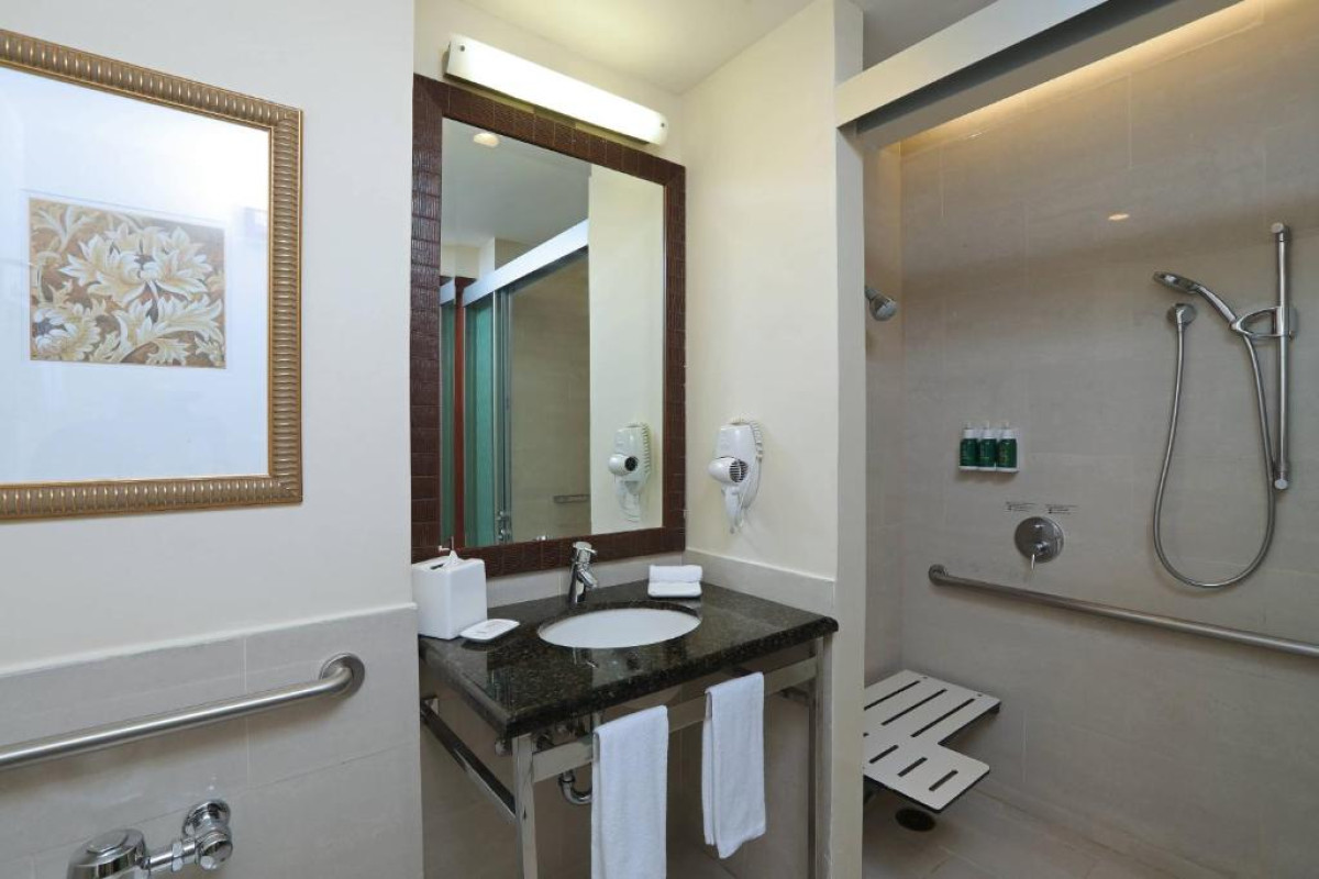 Courtyard by Marriott Panama Multiplaza Mall