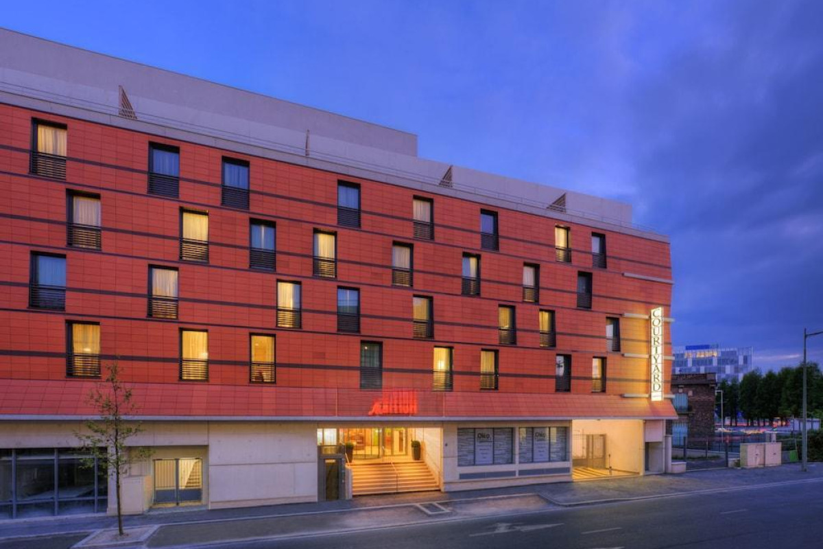 Courtyard By Marriott Paris Arcueil