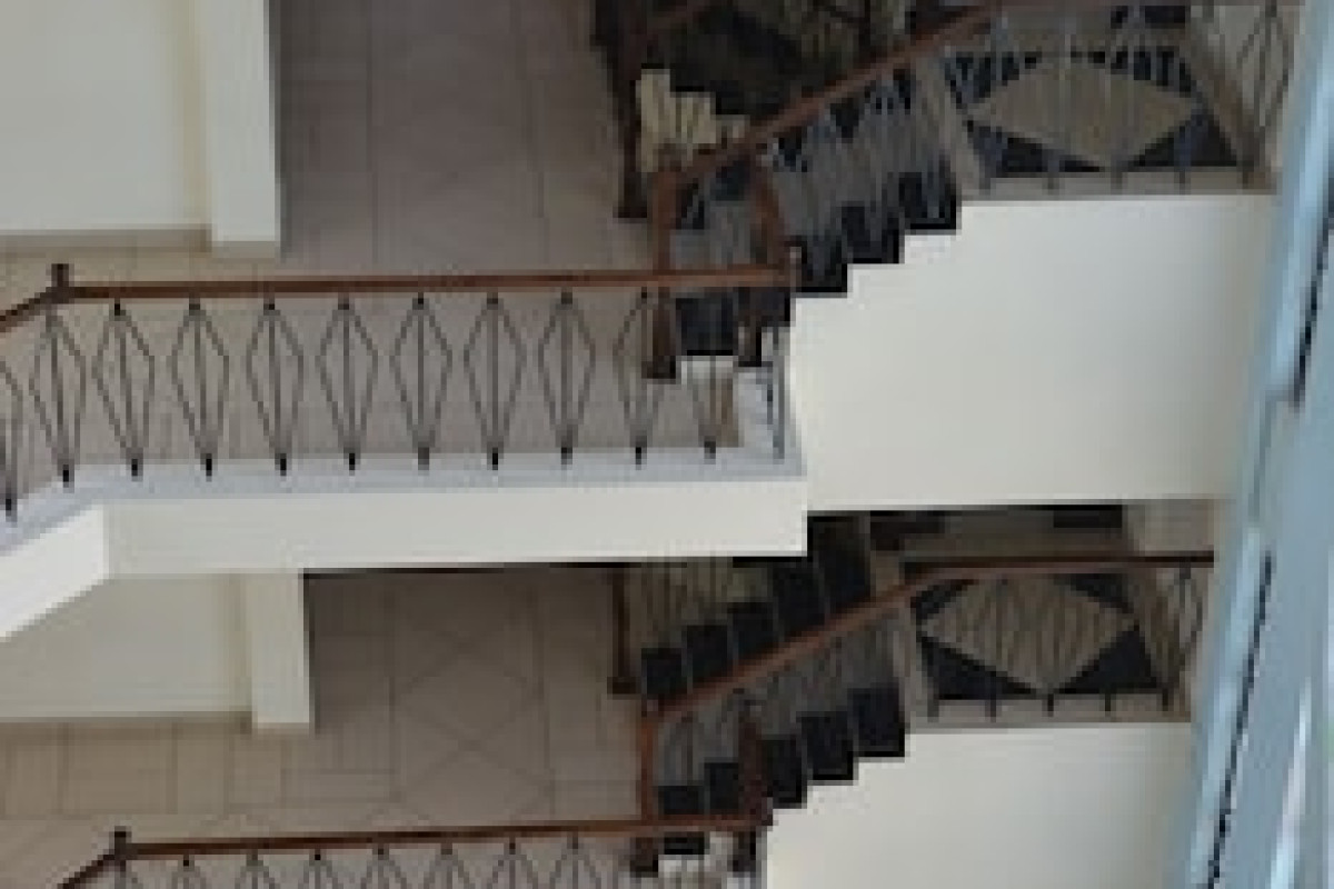 COWRIE SHELL BEACH APARTMENTS