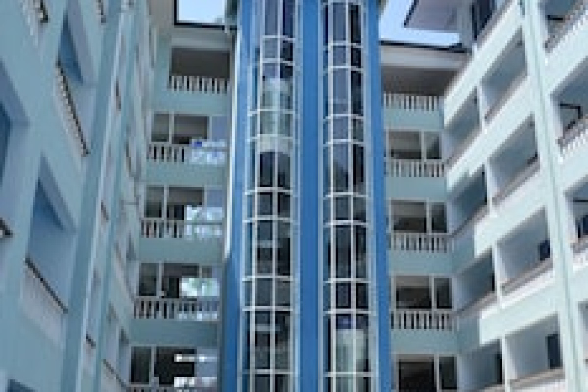 COWRIE SHELL BEACH APARTMENTS