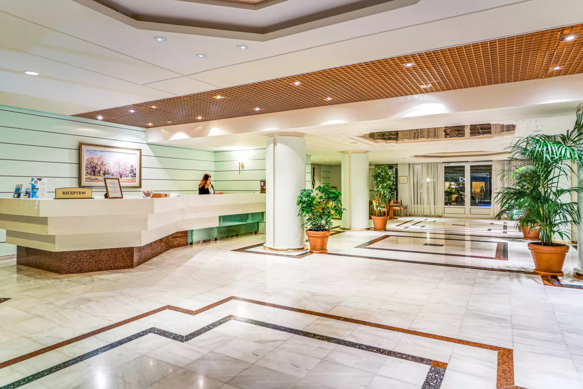 CRETA ROYAL HOTEL