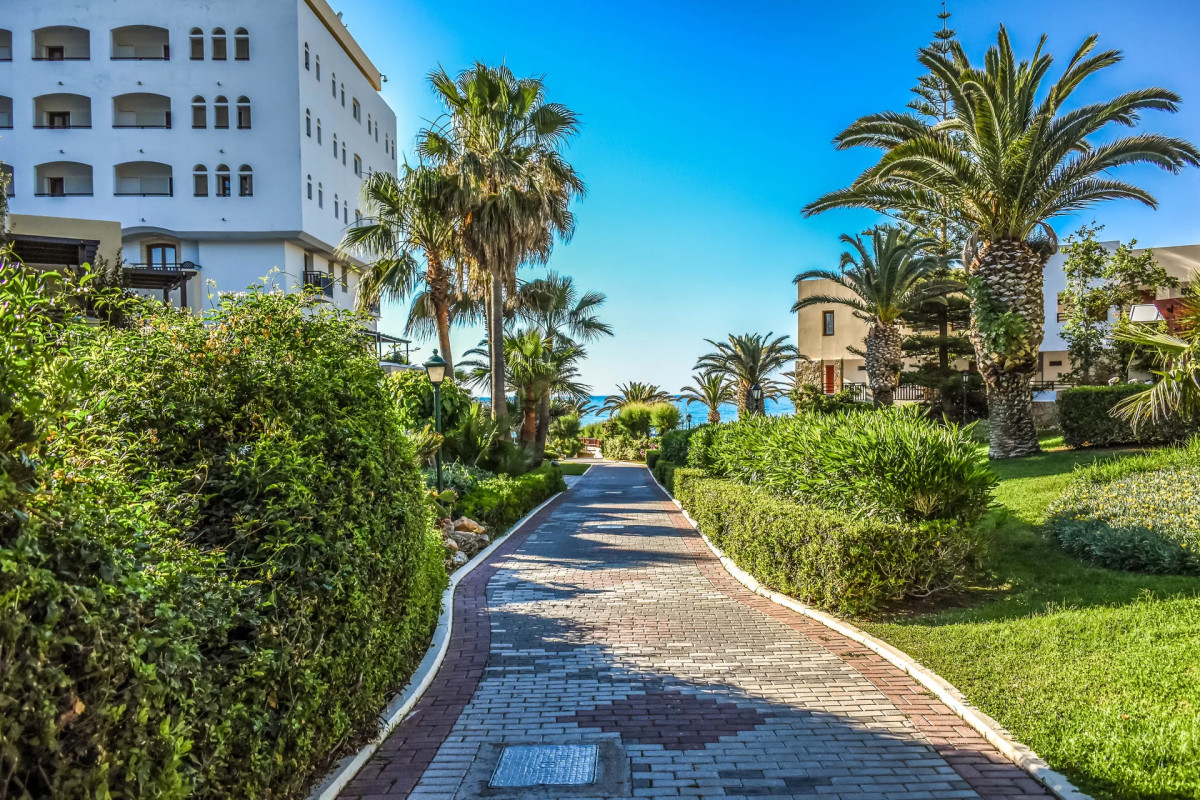 CRETA ROYAL HOTEL