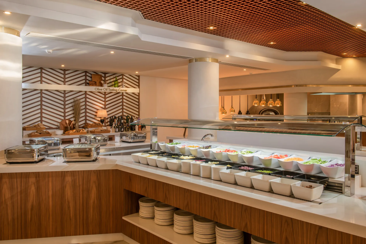 CRETA ROYAL HOTEL