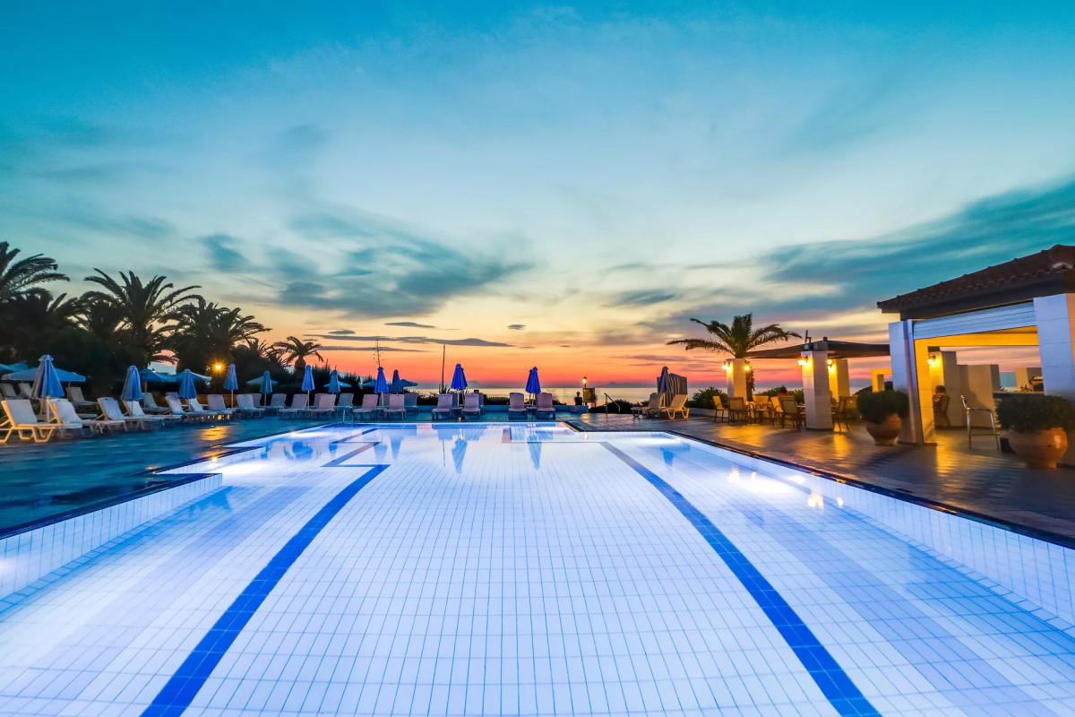 CRETA ROYAL HOTEL
