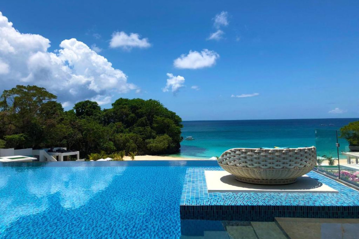 Crimson Resort and Spa Boracay