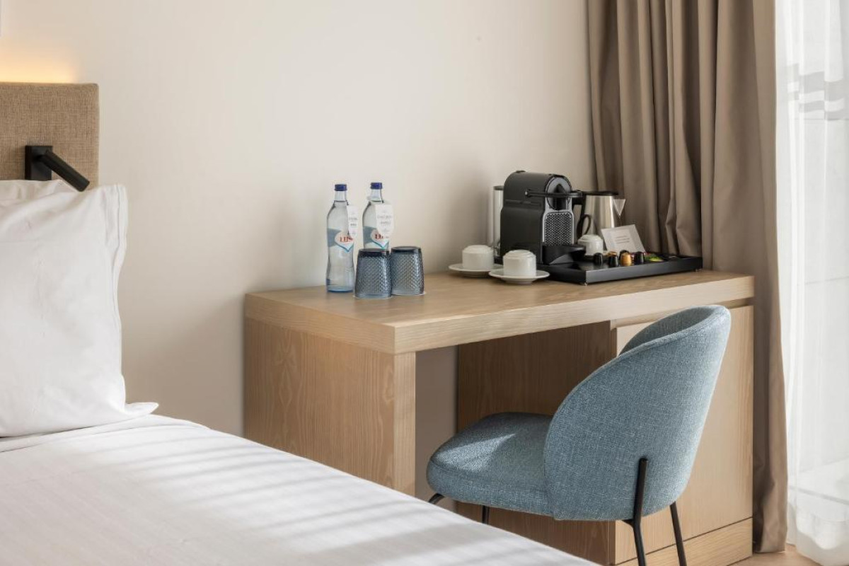 Crowne Plaza Caparica Lisbon, an IHG Hotel