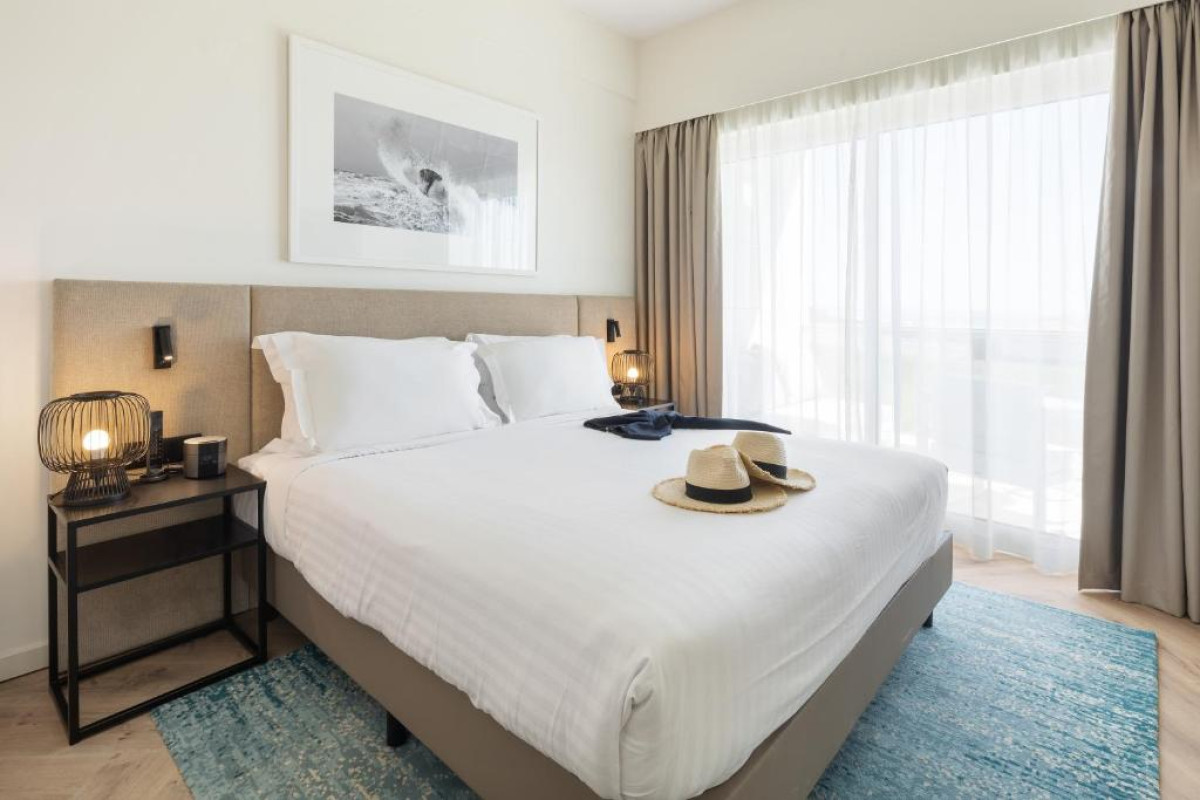Crowne Plaza Caparica Lisbon, an IHG Hotel
