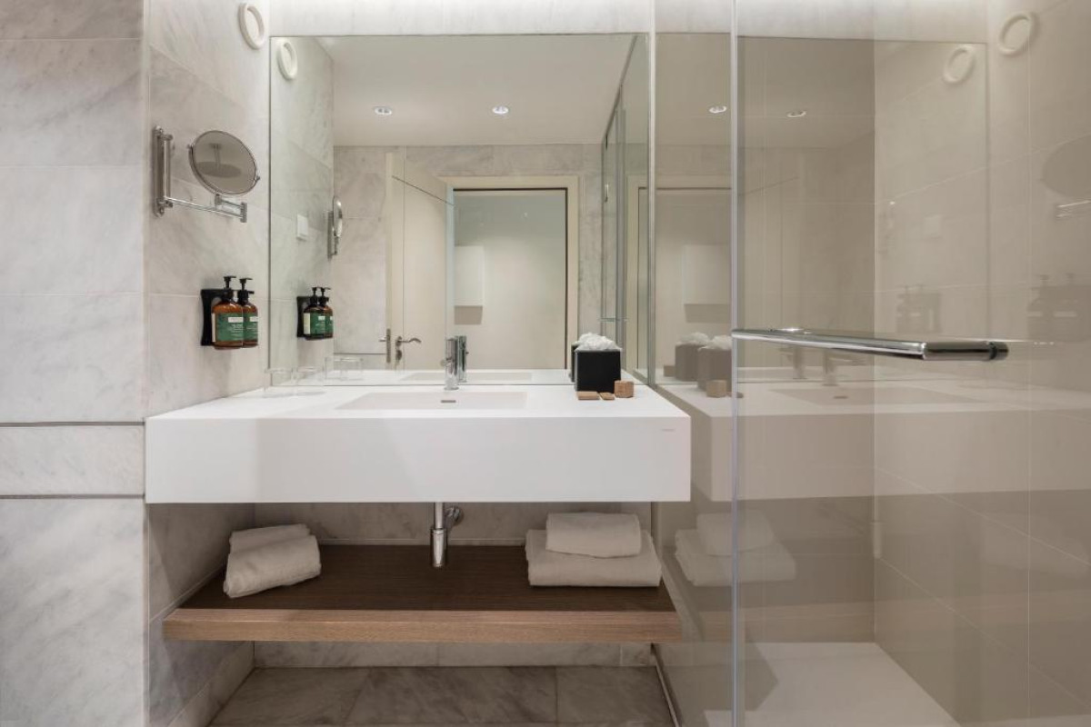 Crowne Plaza Caparica Lisbon, an IHG Hotel