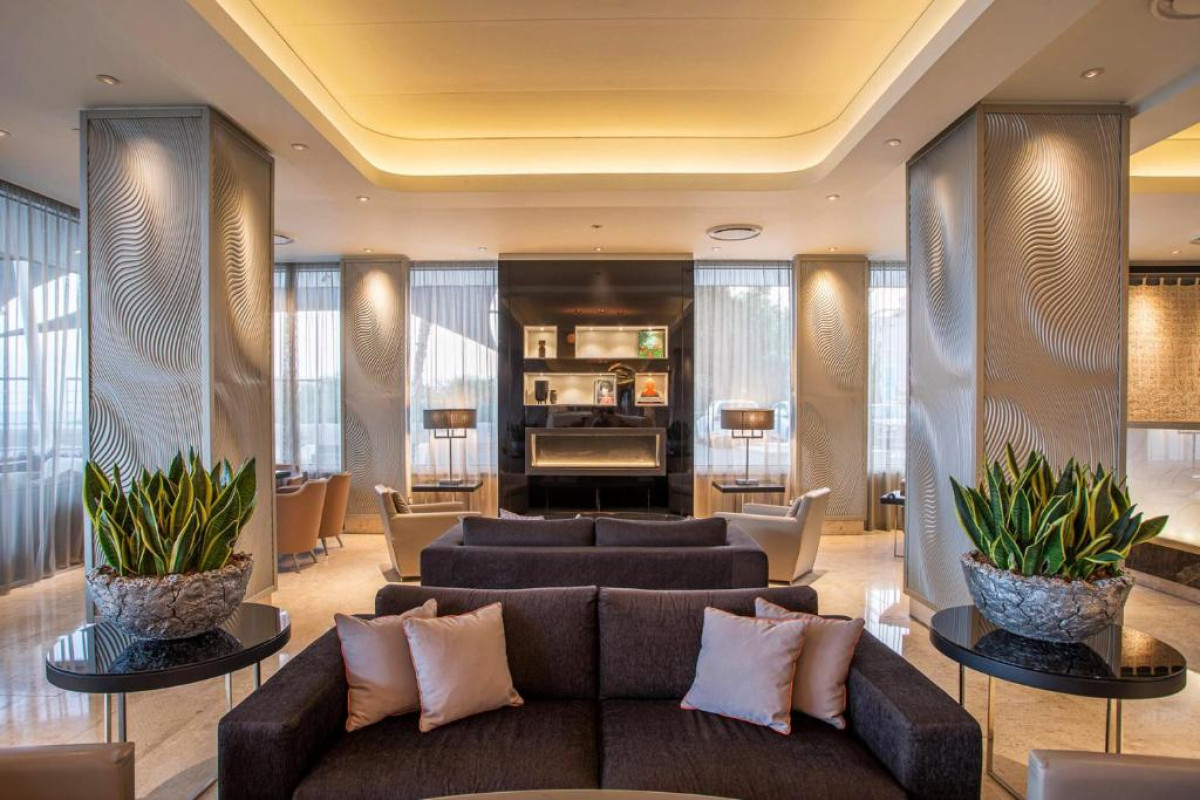 CROWNE PLAZA LIMASSOL AN IHG HOTEL