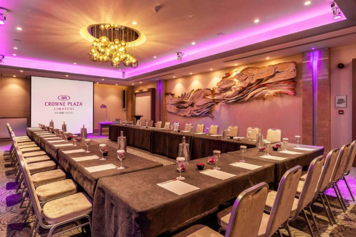 CROWNE PLAZA LIMASSOL AN IHG HOTEL