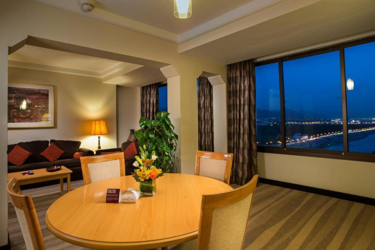 Crowne Plaza Muscat