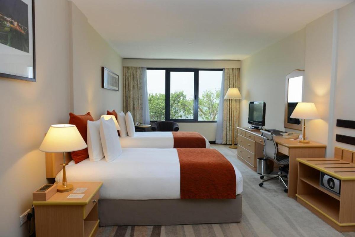 Crowne Plaza Muscat