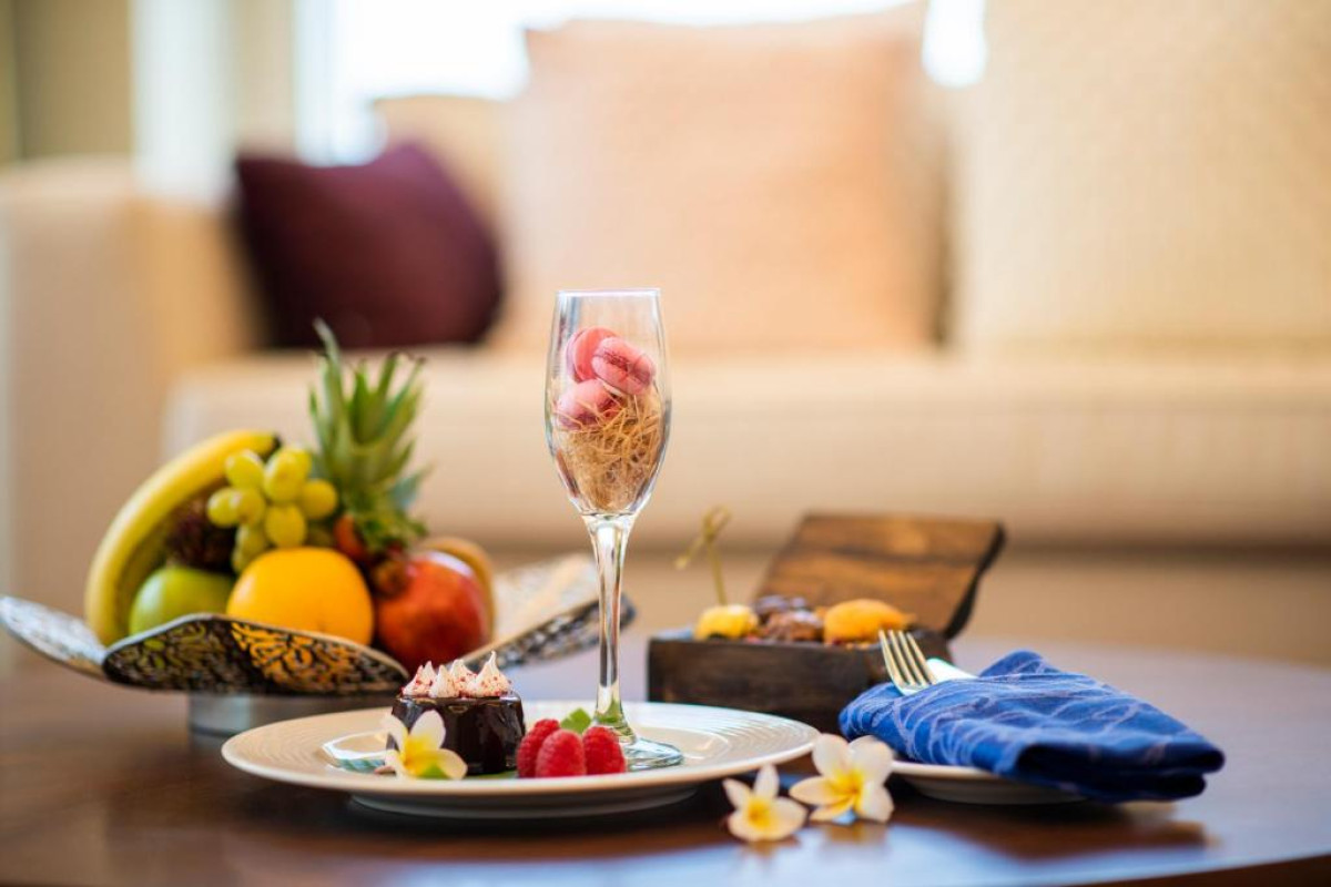 Crowne Plaza Muscat OCEC