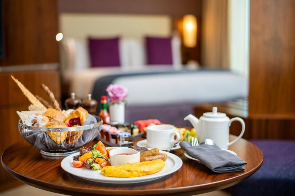 Crowne Plaza Muscat OCEC