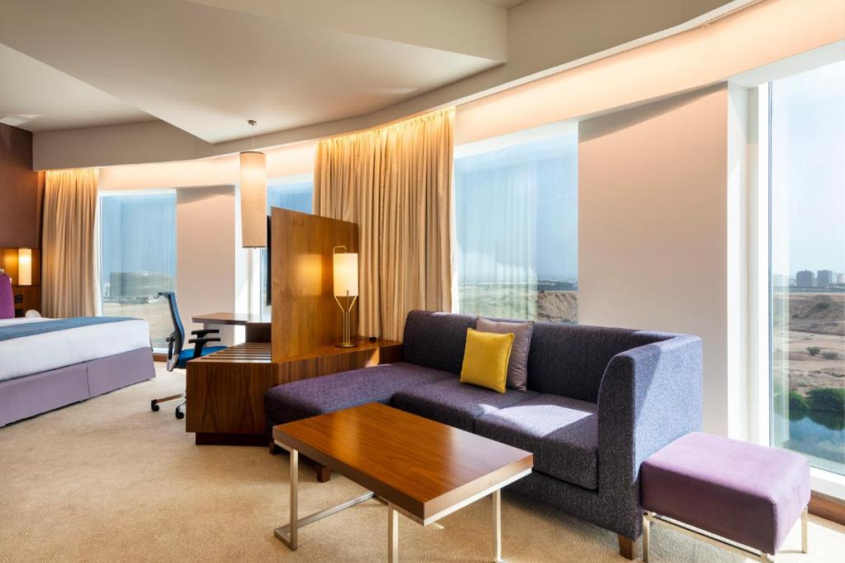 Crowne Plaza Muscat OCEC