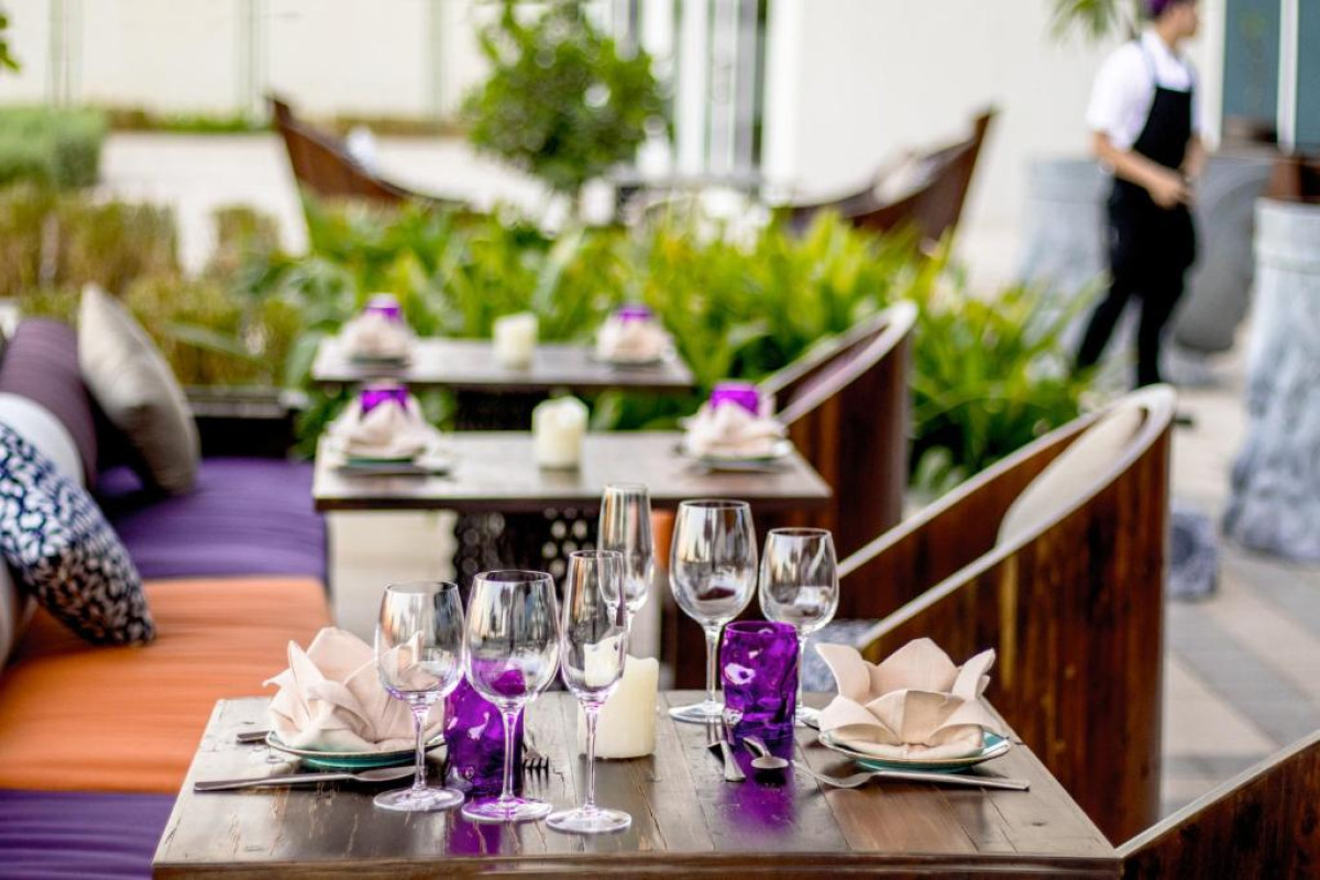 Crowne Plaza Muscat OCEC