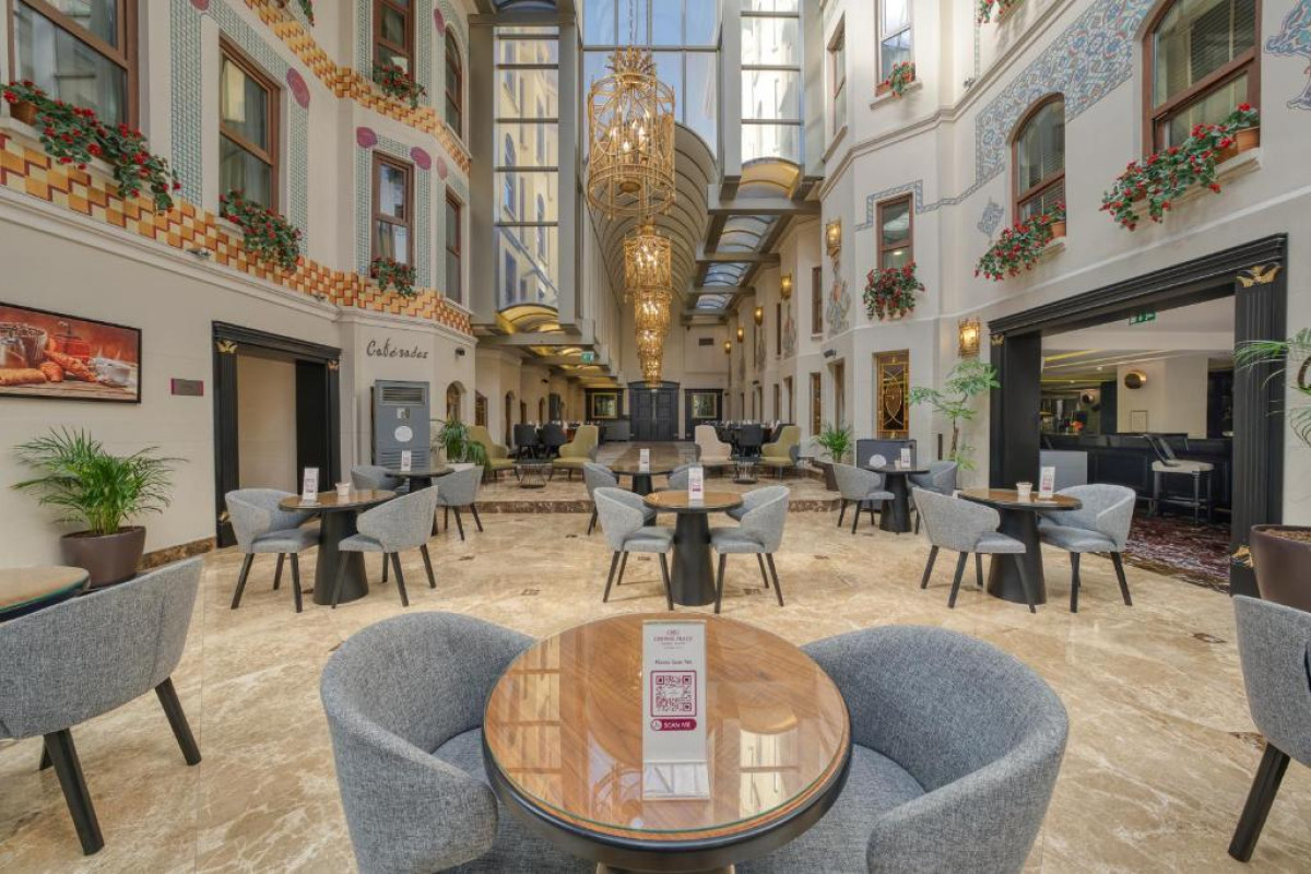 CROWNE PLAZA  OLD CITY HOTEL