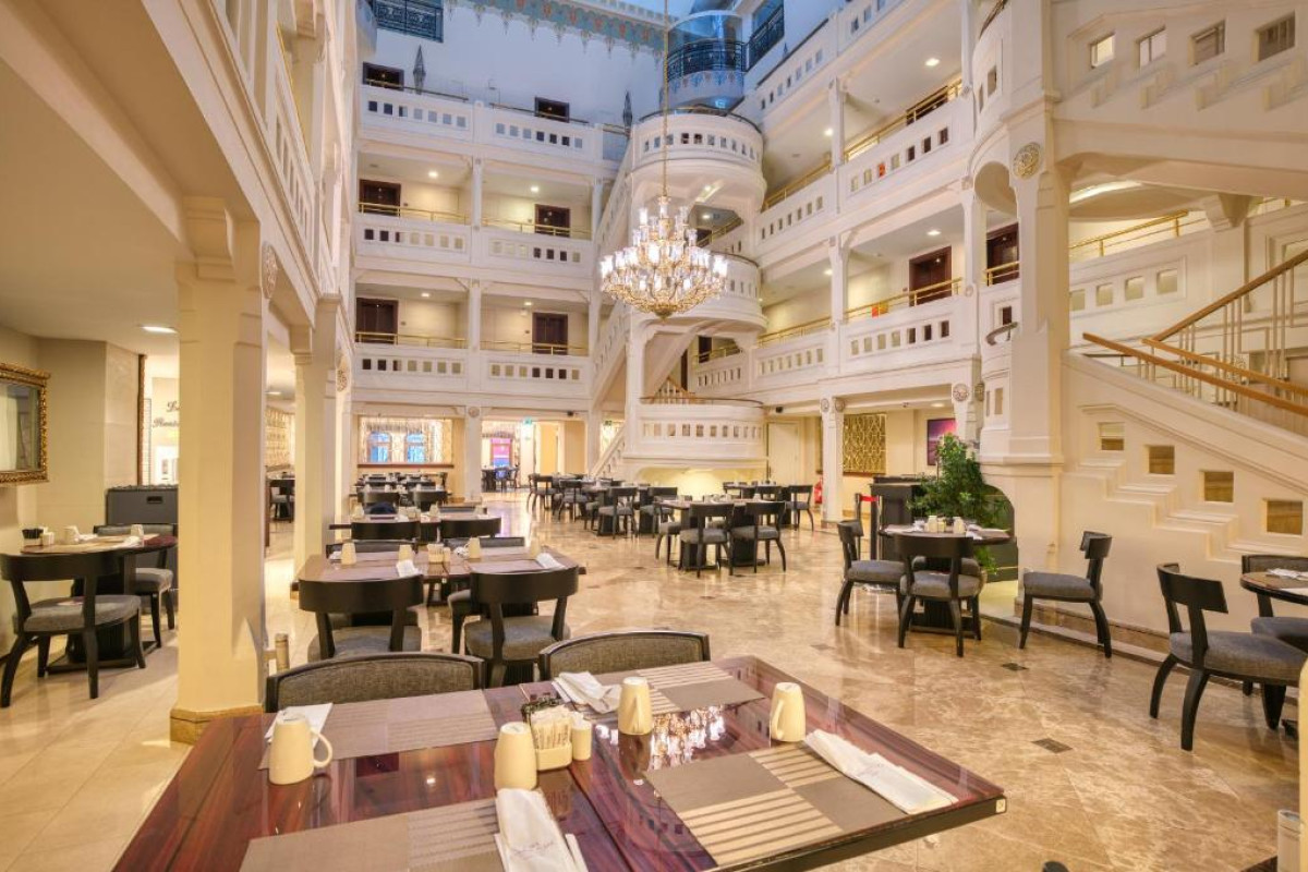 CROWNE PLAZA  OLD CITY HOTEL