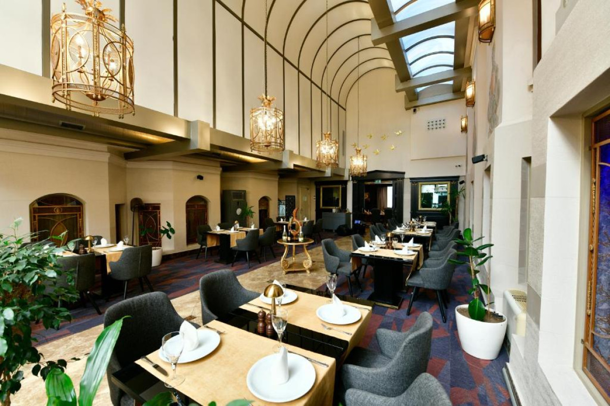 CROWNE PLAZA  OLD CITY HOTEL