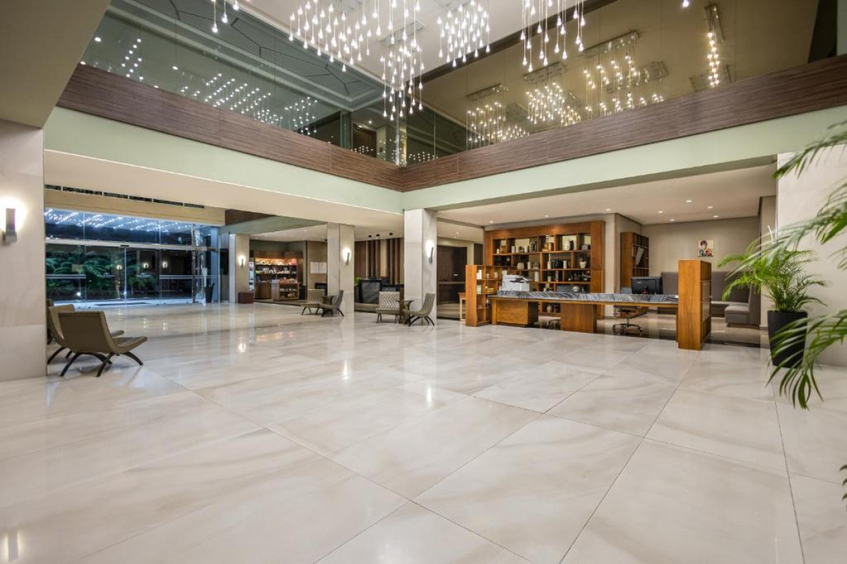 Crowne Plaza Panama Airport
