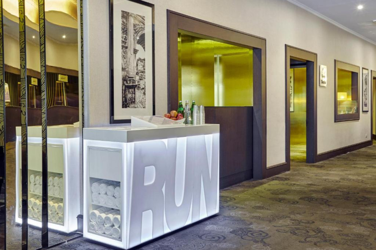 Crowne Plaza Rome-St. Peter's Hotel & Spa, an IHG Hotel