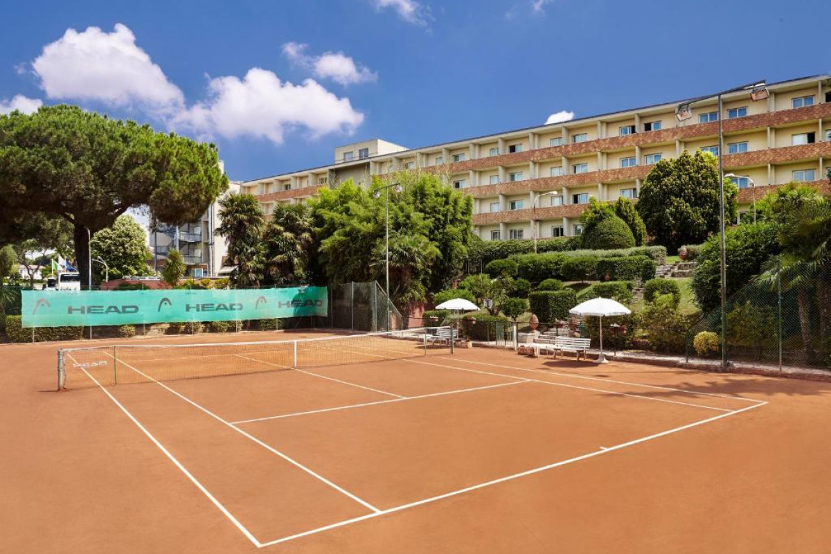 Crowne Plaza Rome-St. Peter's Hotel & Spa, an IHG Hotel