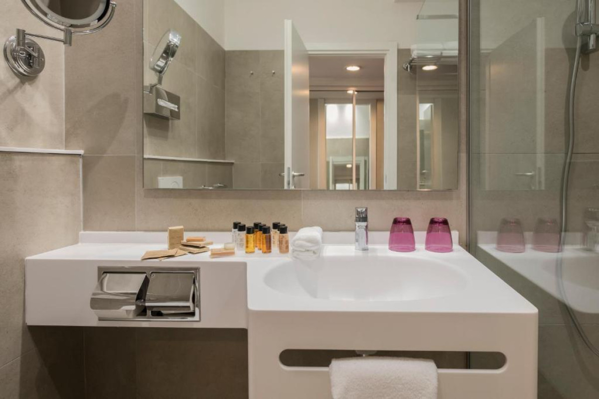 Crowne Plaza Rome-St. Peter's Hotel & Spa, an IHG Hotel
