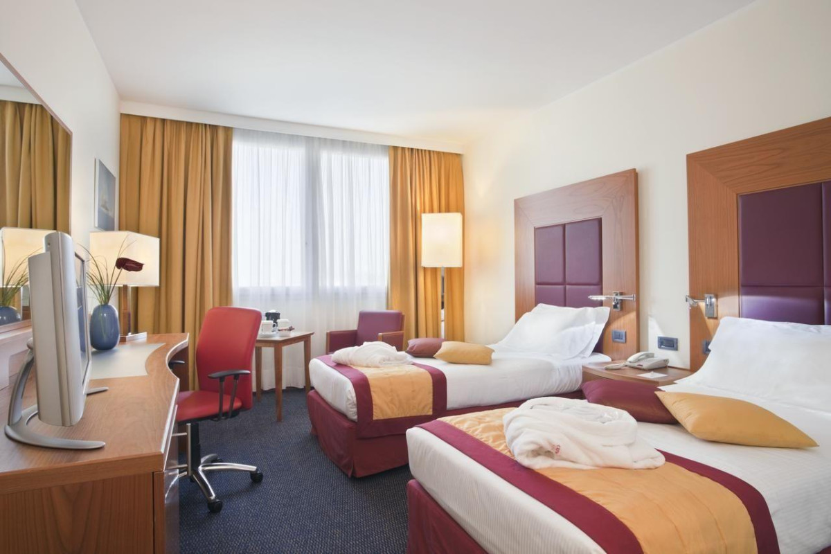 Crowne Plaza Venice East By Ihg