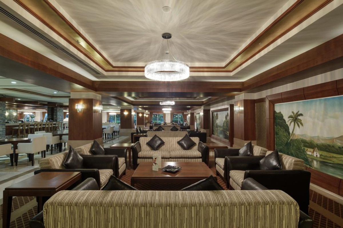 CRYSTAL FAMILY SPECIAL ROOM