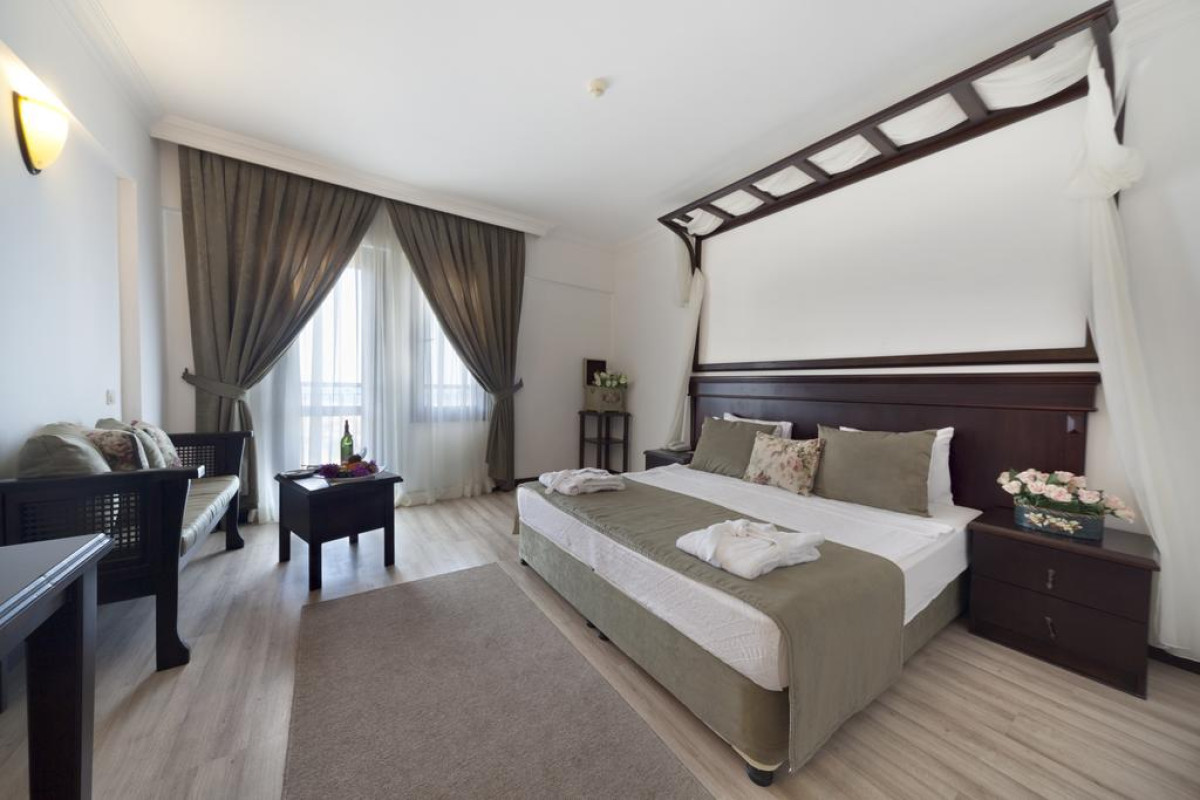 Crystal Hotel Bodrum