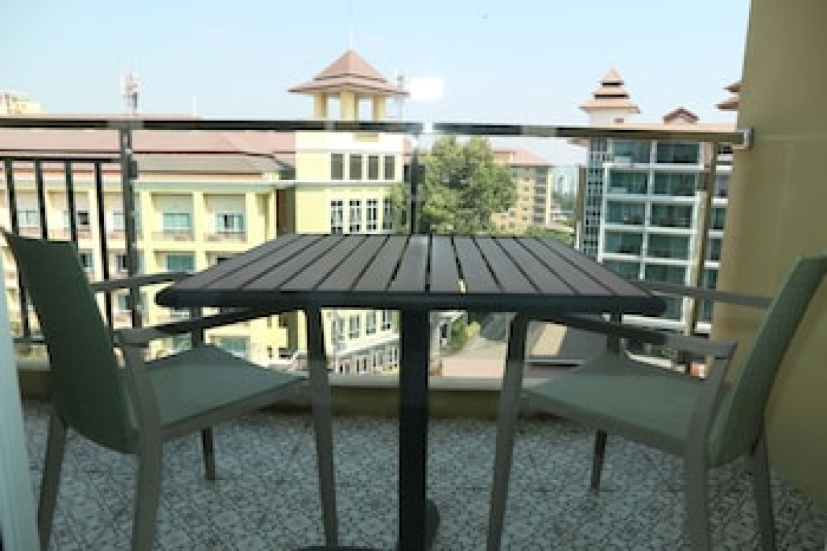 CRYSTAL PALACE PATTAYA