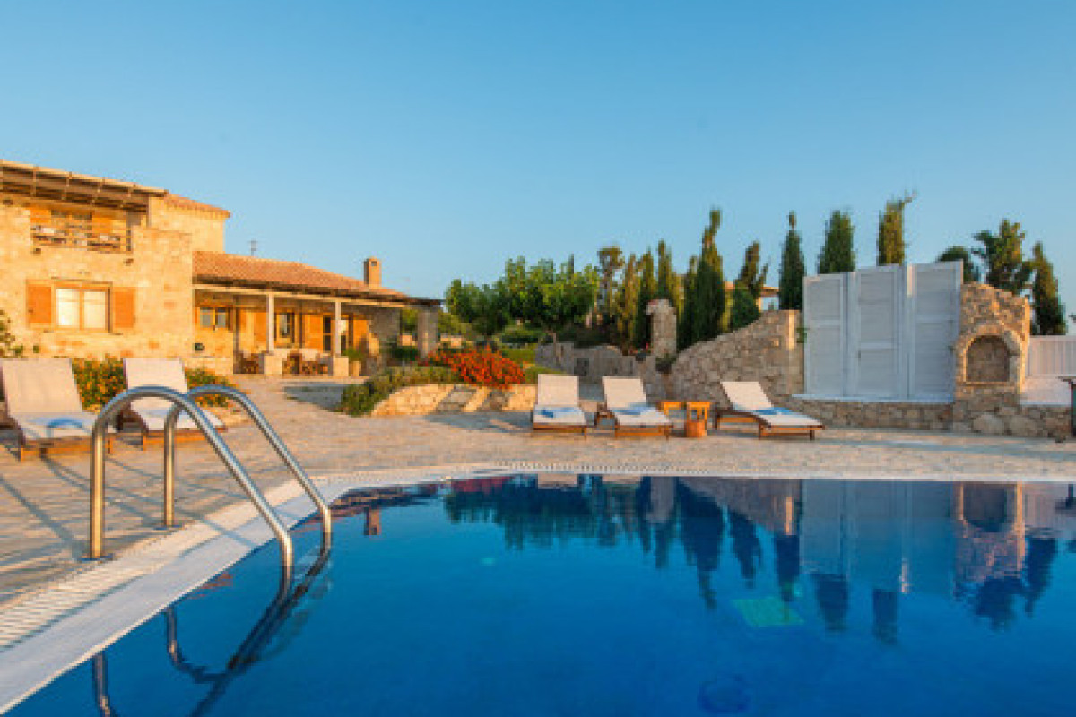 Crystal Villa