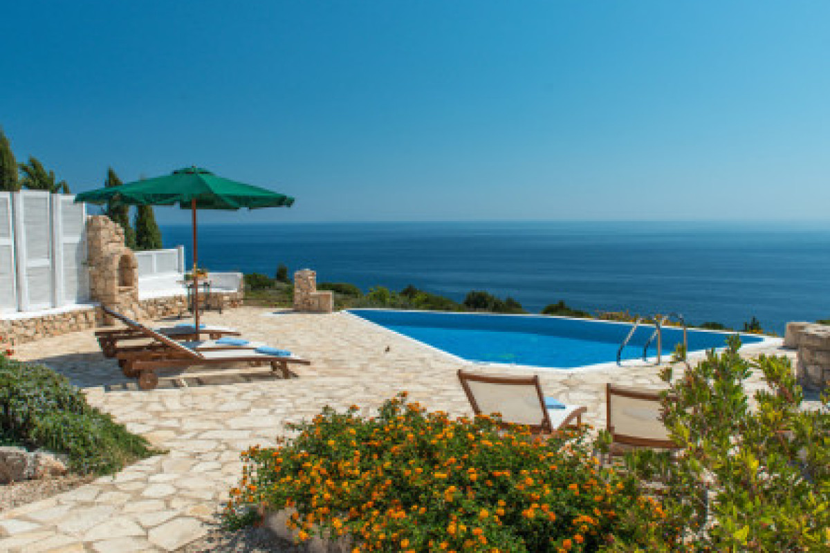 Crystal Villa
