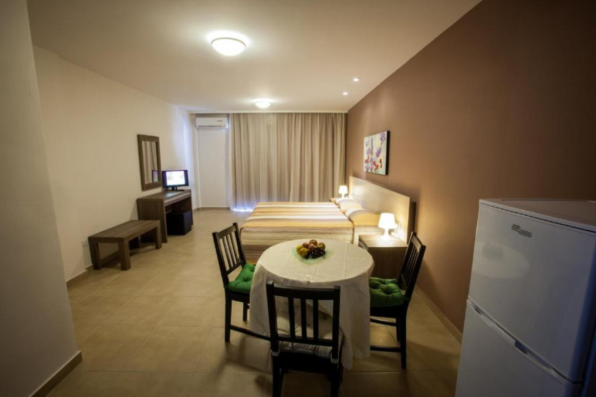 Crystallo Apartments