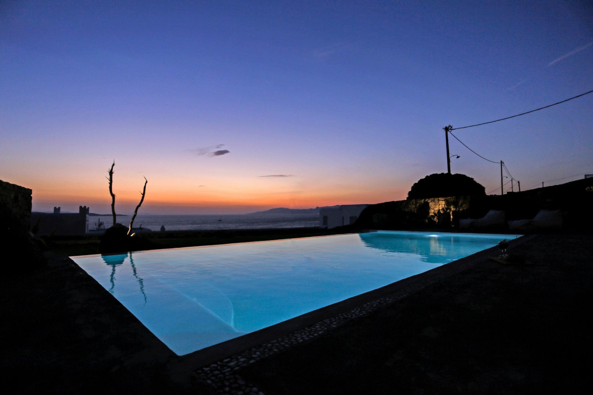 Cycladic Breeze Villa with Private Pool