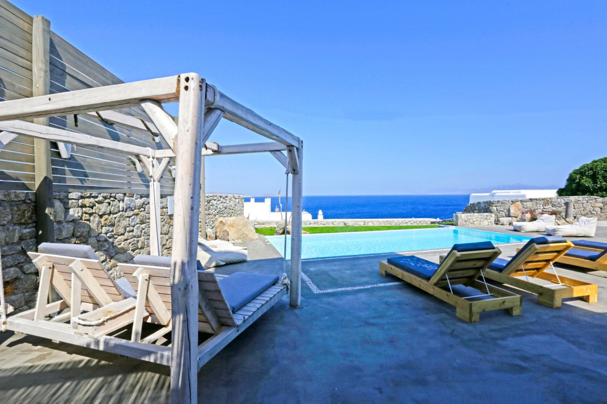 Cycladic Breeze Villa with Private Pool
