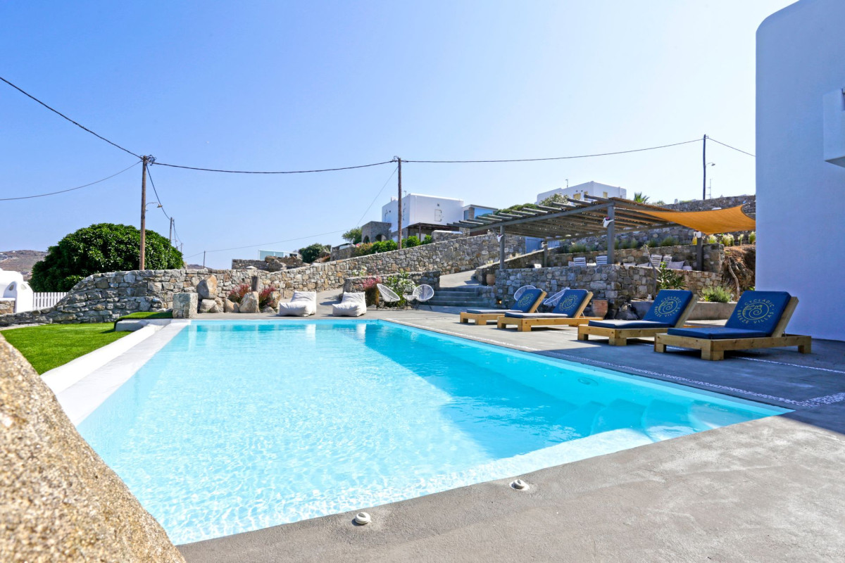 Cycladic Breeze Villa with Private Pool